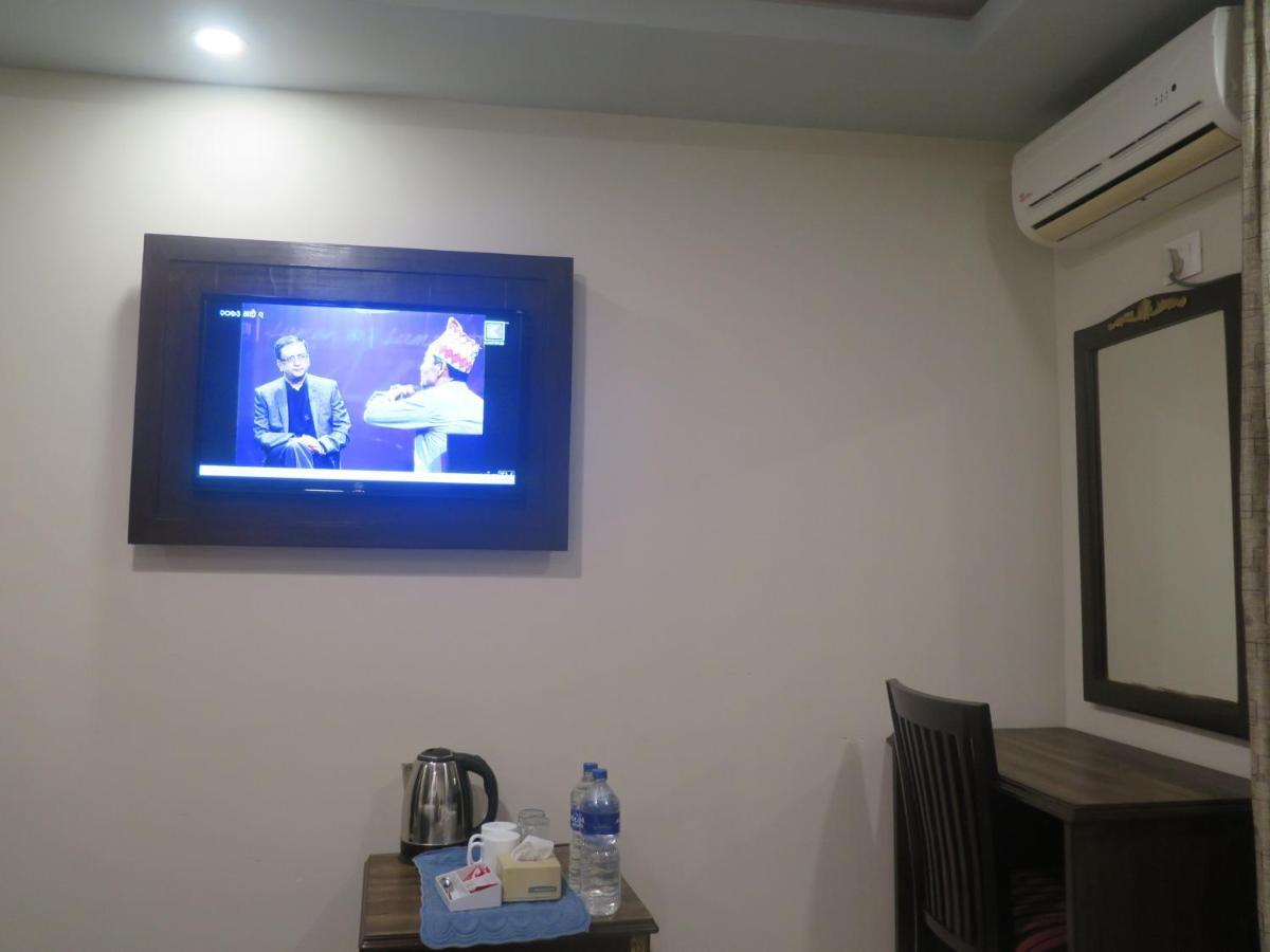 Hotel Pipal Tree Kathmandu Exterior photo